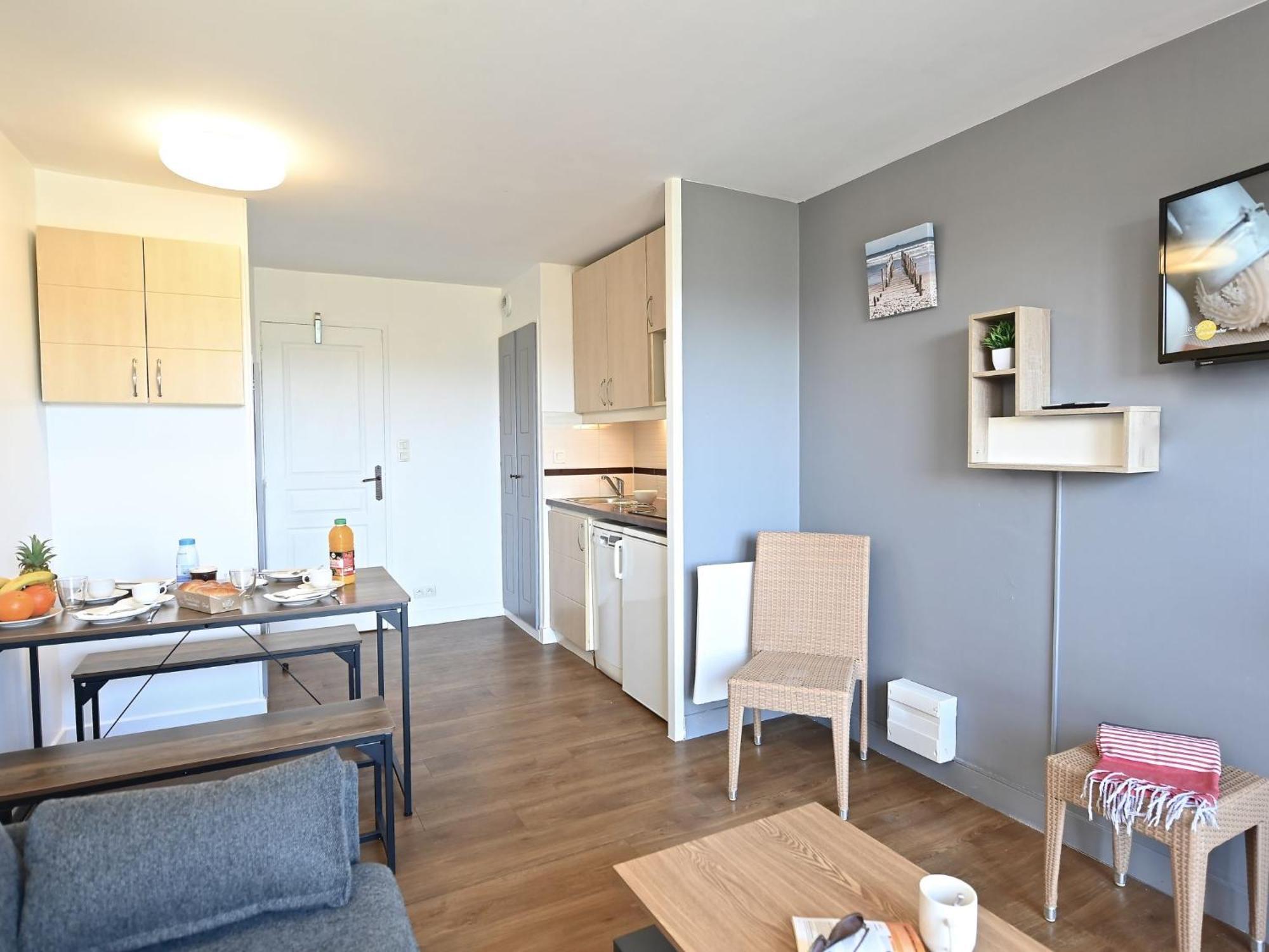 Apartment Village Cap Esterel - Le Village-14 By Interhome Saint-Raphaël Екстериор снимка