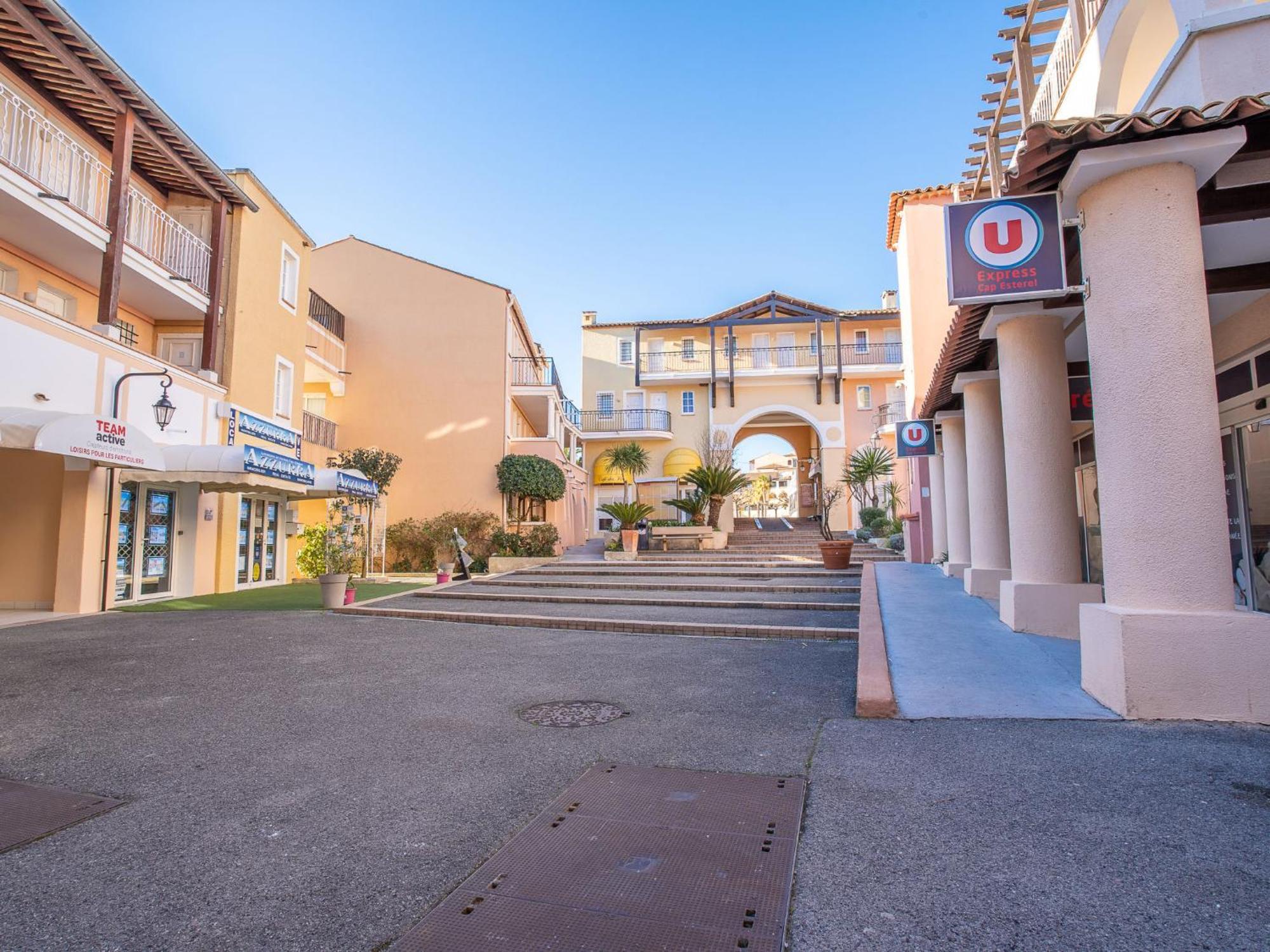 Apartment Village Cap Esterel - Le Village-14 By Interhome Saint-Raphaël Екстериор снимка