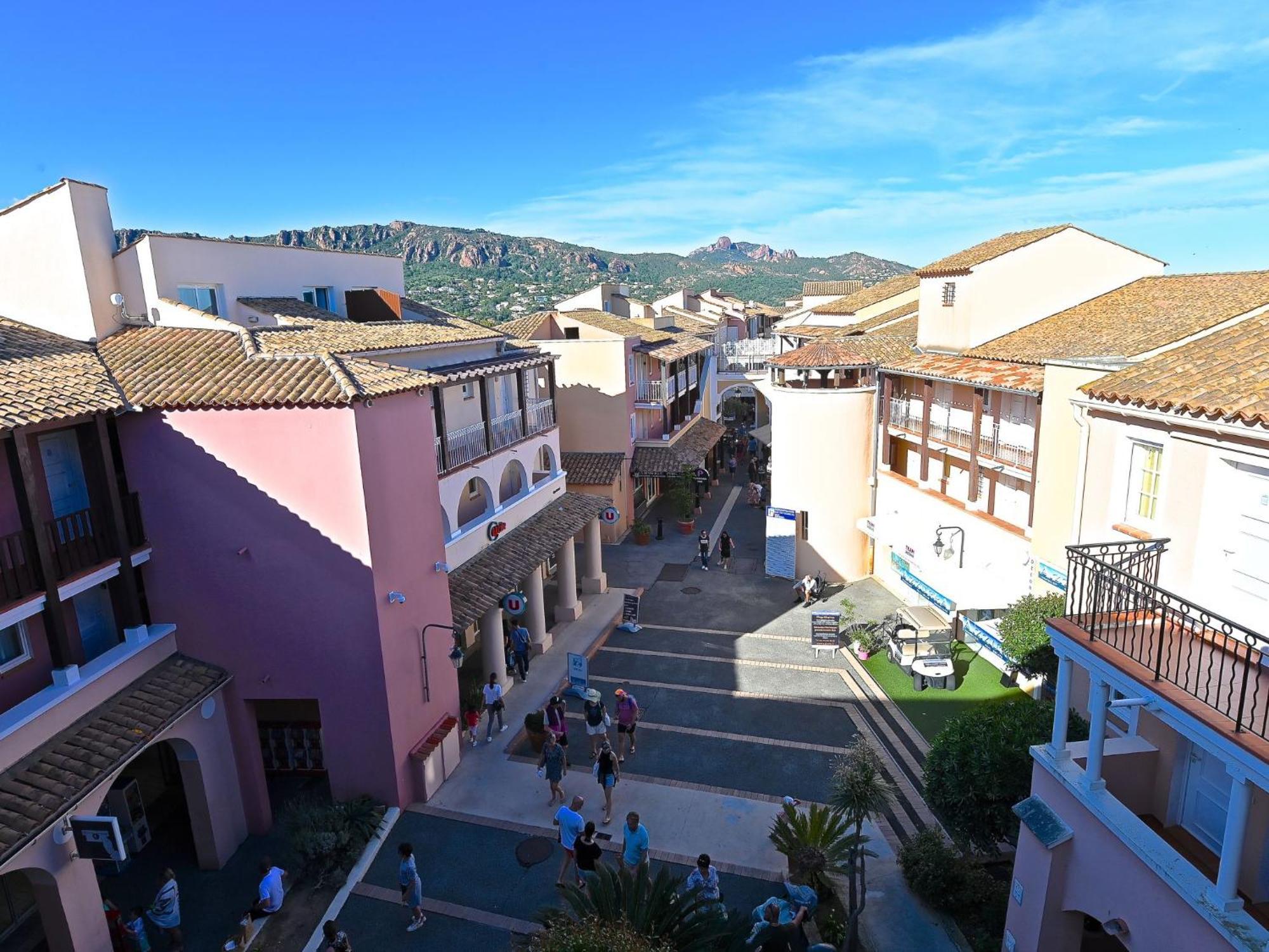 Apartment Village Cap Esterel - Le Village-14 By Interhome Saint-Raphaël Екстериор снимка