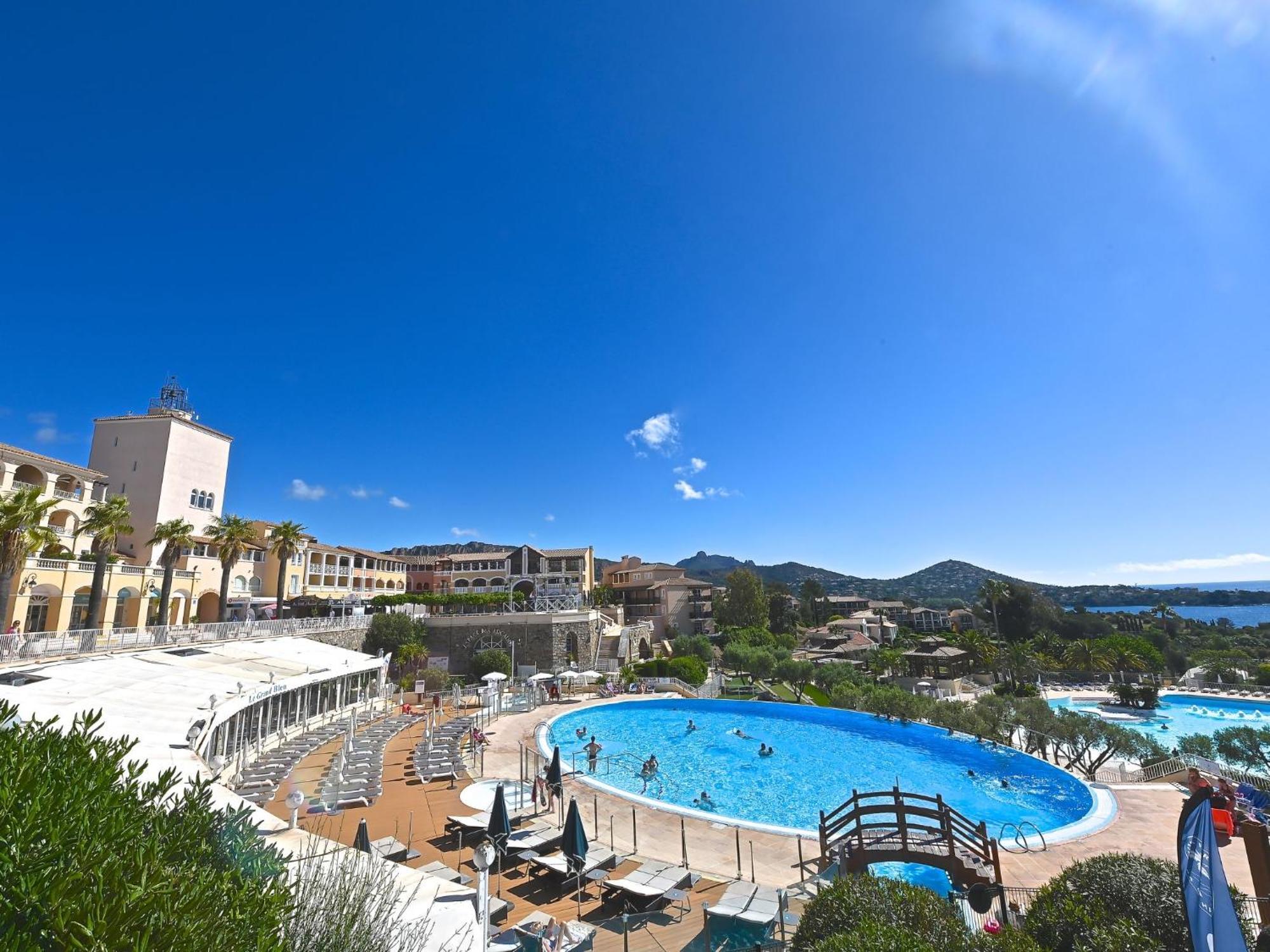 Apartment Village Cap Esterel - Le Village-14 By Interhome Saint-Raphaël Екстериор снимка