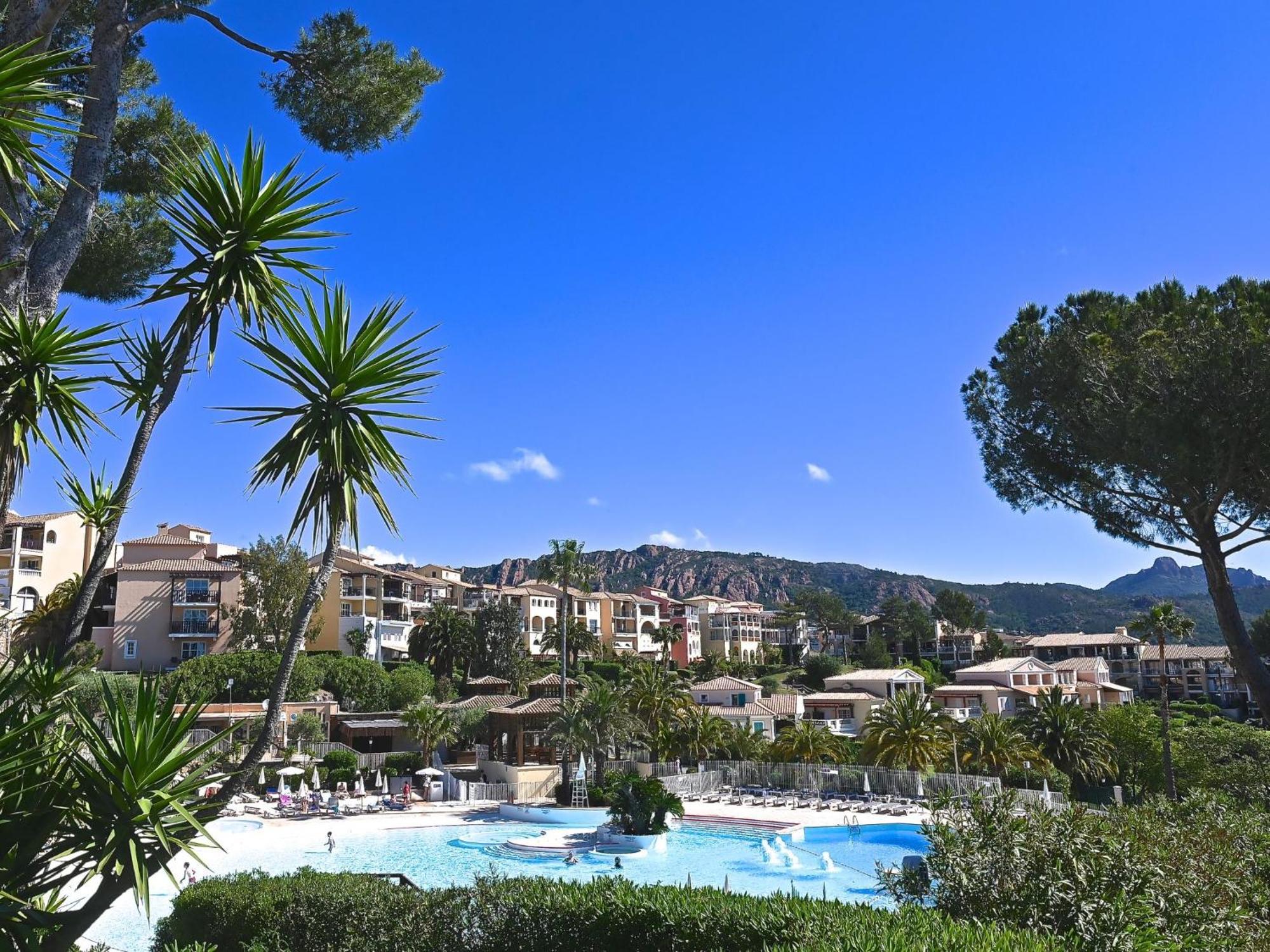 Apartment Village Cap Esterel - Le Village-14 By Interhome Saint-Raphaël Екстериор снимка